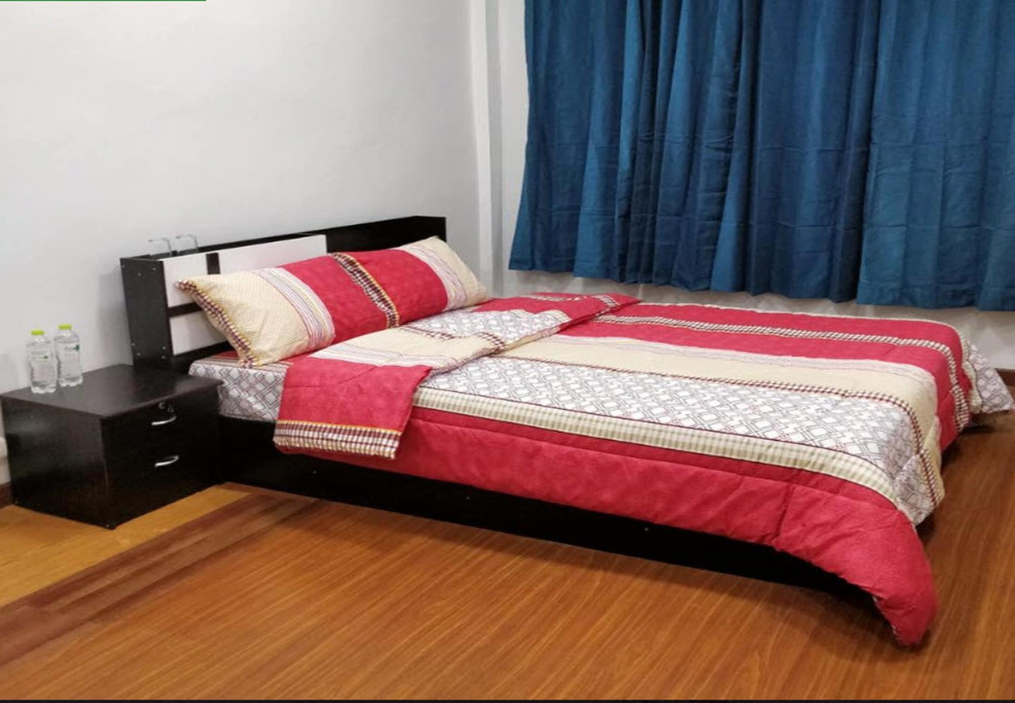 R-One 24/7 Hotel กรุงเทพมหานคร ภายนอก รูปภาพ